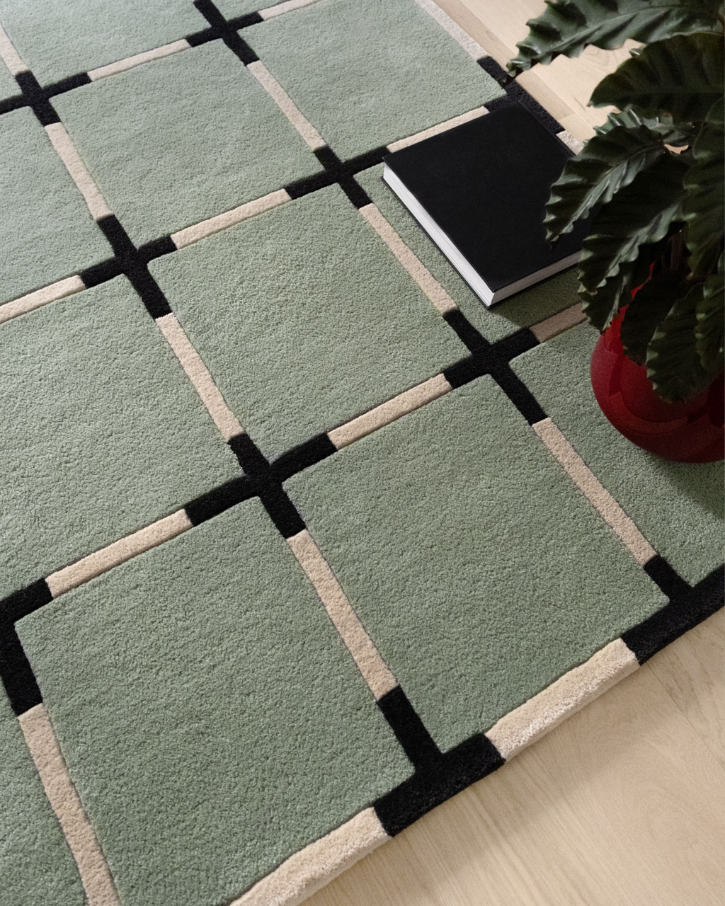 Tapis de chambre Asta céladon créé par Camille Techer, vue d’ensemble
