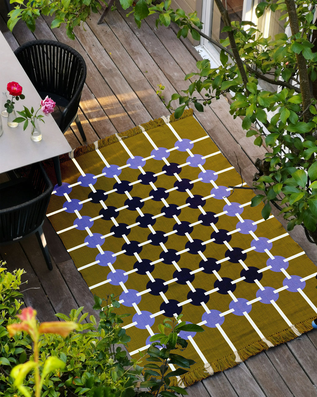 Tapis de salon modèle Isidore sur mesure – vue à plat (création Camille Techer)